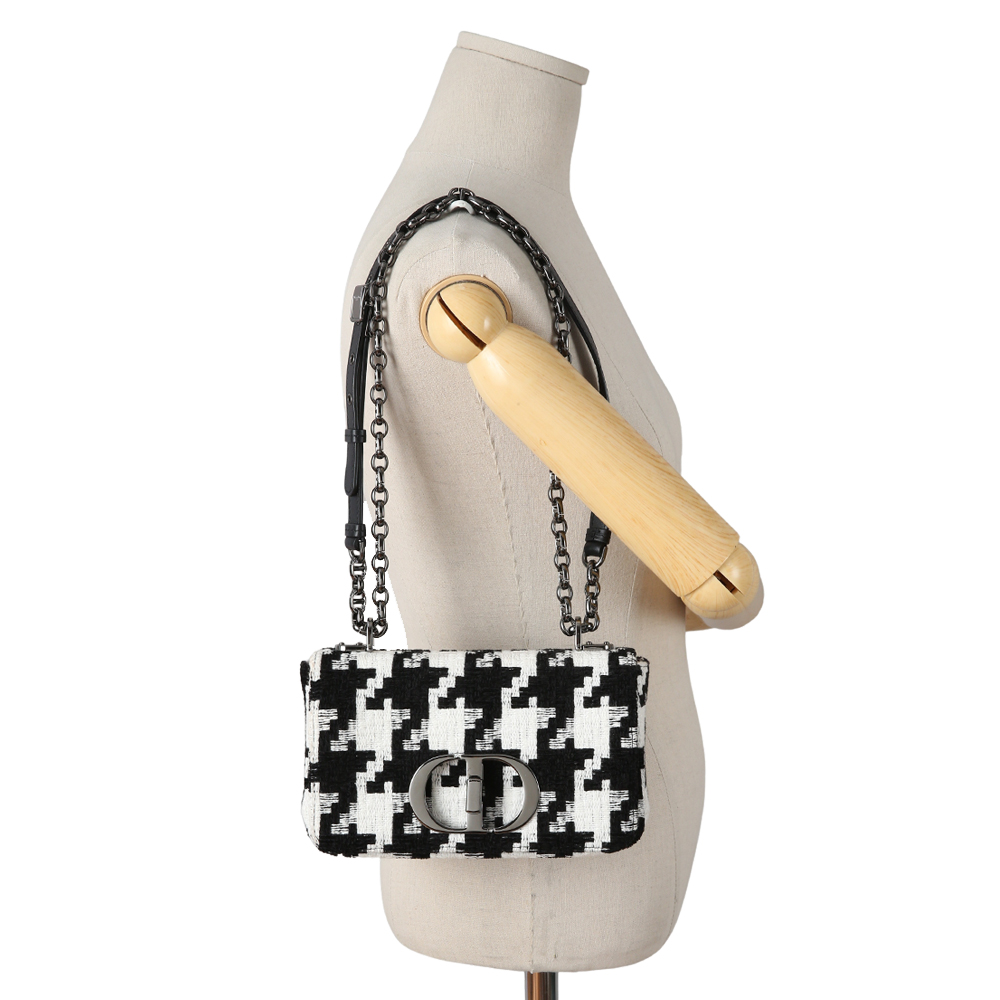 CHRISTIAN DIOR(USED)크리스찬디올 트위드 카로 스몰 체인백